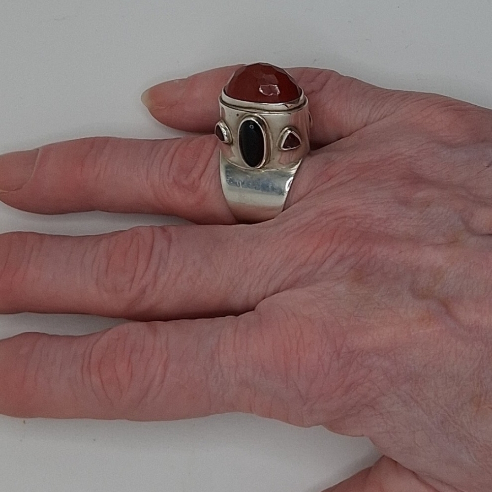 Darla Nordstrom Sterling Silver Dome Ring Faceted Rare Red Jasper Onyx Garnet